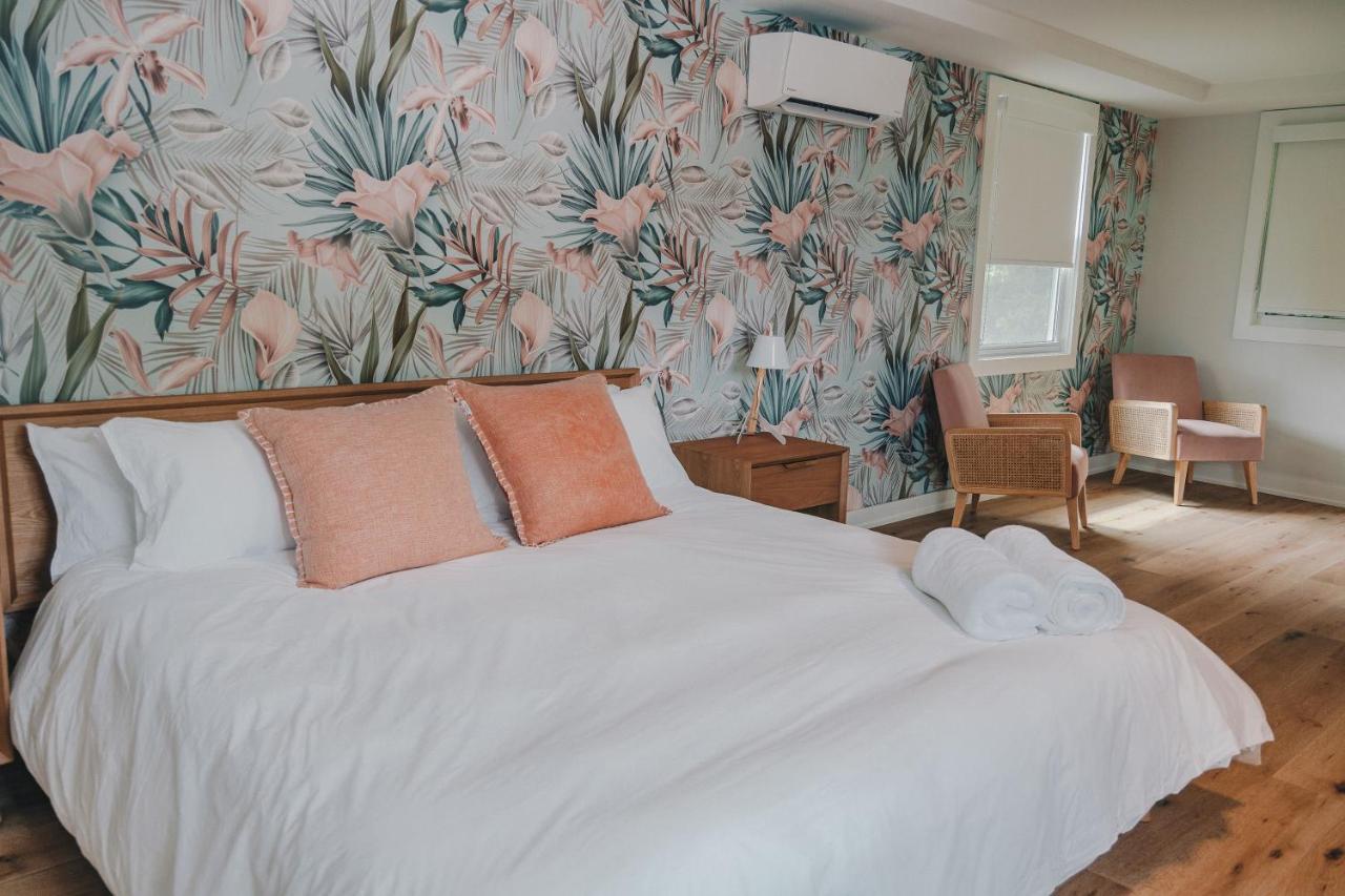Penny'S Motel Thornbury Bagian luar foto
