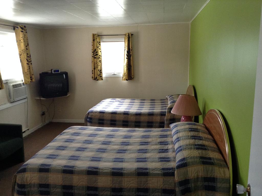 Penny'S Motel Thornbury Bagian luar foto