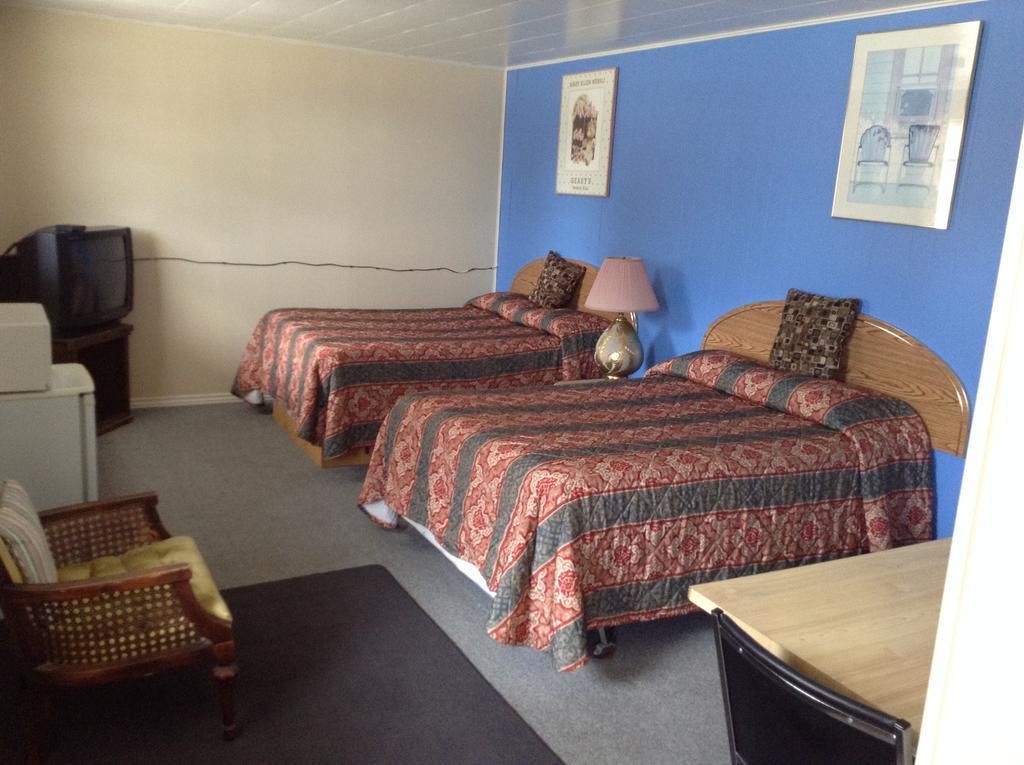 Penny'S Motel Thornbury Bagian luar foto